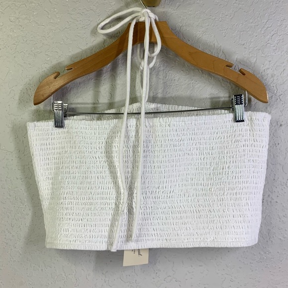 UNIVERSAL THREAD Smocked Tie Around Neck Bright White Crop Tube Top NWT‎ - Picture 6 of 9